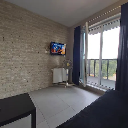 Homestay 1130 Wojciechowskiego 6a - Tanie W Apartamencie - Samodzielne Zameldowanie - Self Check In *