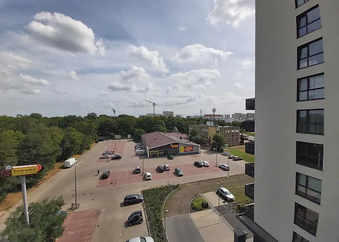 Habitación en casa particular 1130 Wojciechowskiego 6a - Tanie W Apartamencie - Samodzielne Zameldowanie